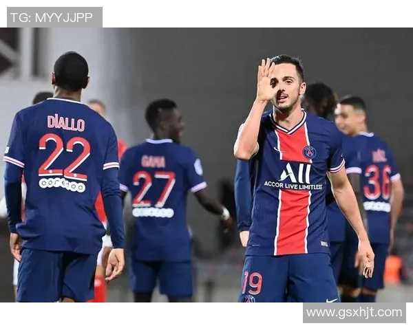 利尔主场迎战巴黎圣日耳曼双方争夺法甲联赛重要积分 利尔主场迎战巴黎圣日耳曼双方争夺法甲联赛重要积分