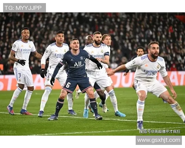 卡塞米罗的传奇之路:从巴西足球新星到世界顶级中场的蜕变与荣耀 卡塞米罗的传奇之路:从巴西足球新星到世界顶级中场的蜕变与荣耀