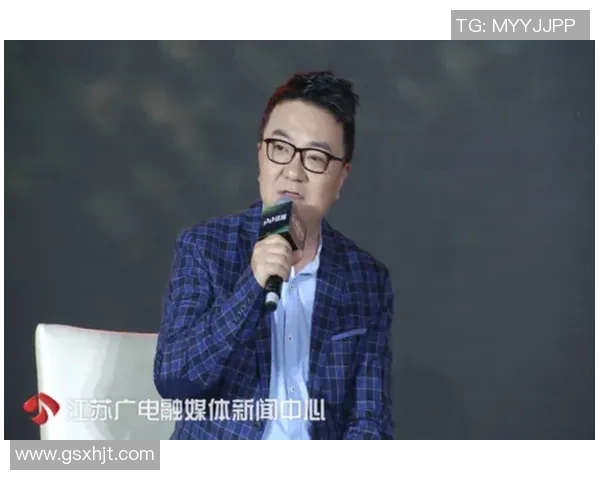 恒大与国安激战正酣董路精彩解说带你领略足球魅力与激情